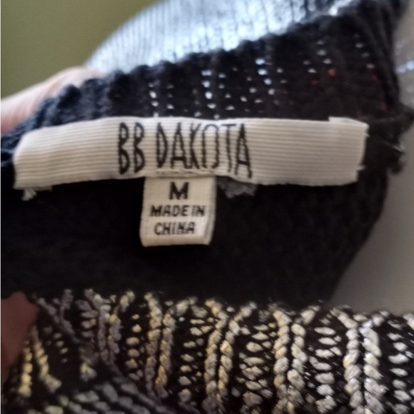 BB Dakota Gold Crew Neck Sweater - Picture 8 of 9